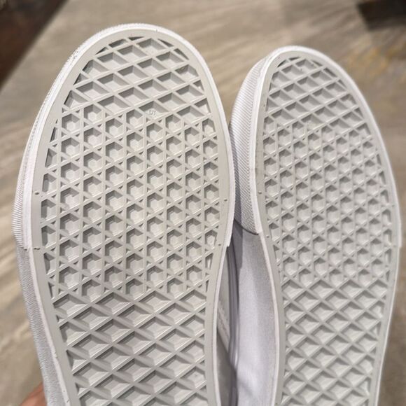Custom vans white sneaker with cool design on top women’s size 8.5 NWOT - Picture 7 of 13